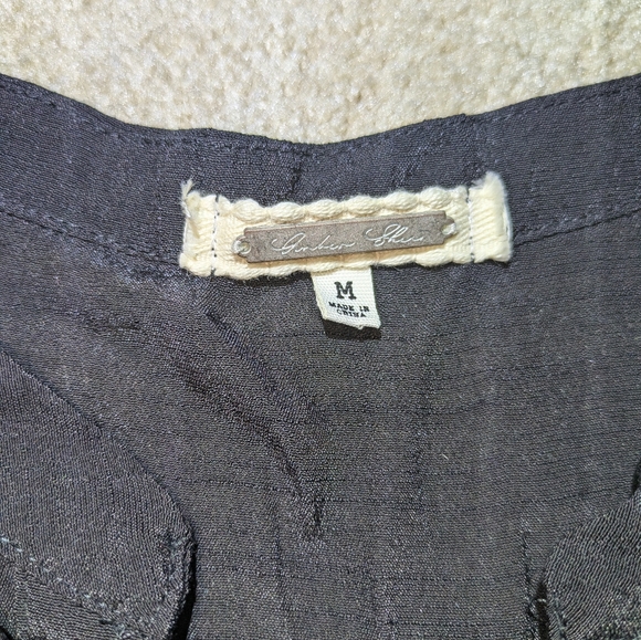 Black Ruffle Top - Picture 9 of 11